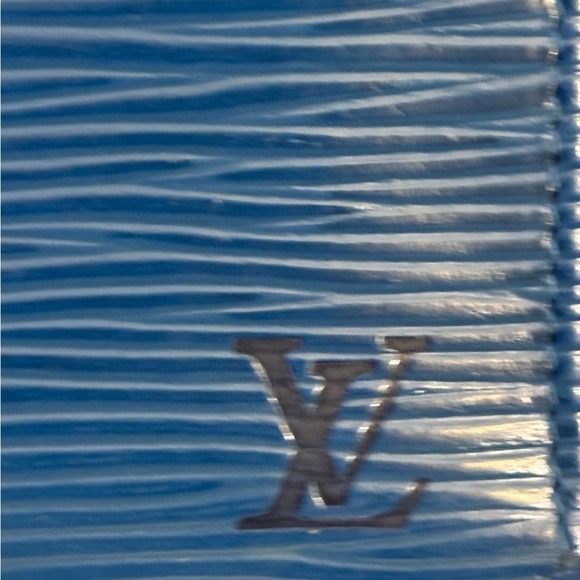 Louis Vuitton Epi Porte Monnaie Viennois Wallet in Toledo Blue - Picture 2 of 14
